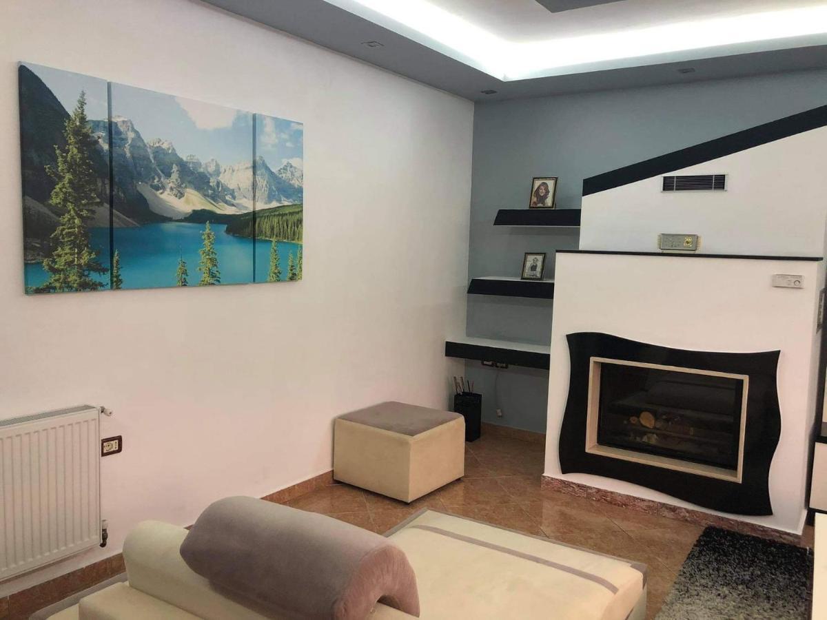 The Olive View Apartment By Ceni, Elbasan Exterior foto
